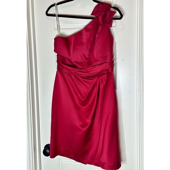 David’s Bridal red one shoulder mini formal dress size 10 - Picture 2 of 9